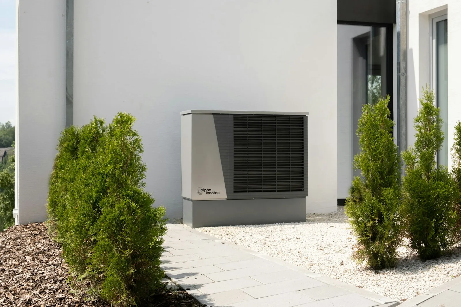 Air conditioning unit on the side of a building